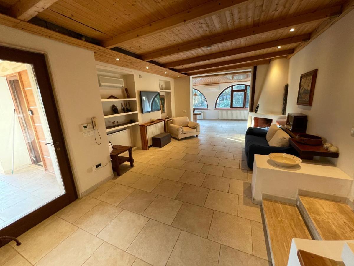 Villa Chez Elio Ostuni Bagian luar foto